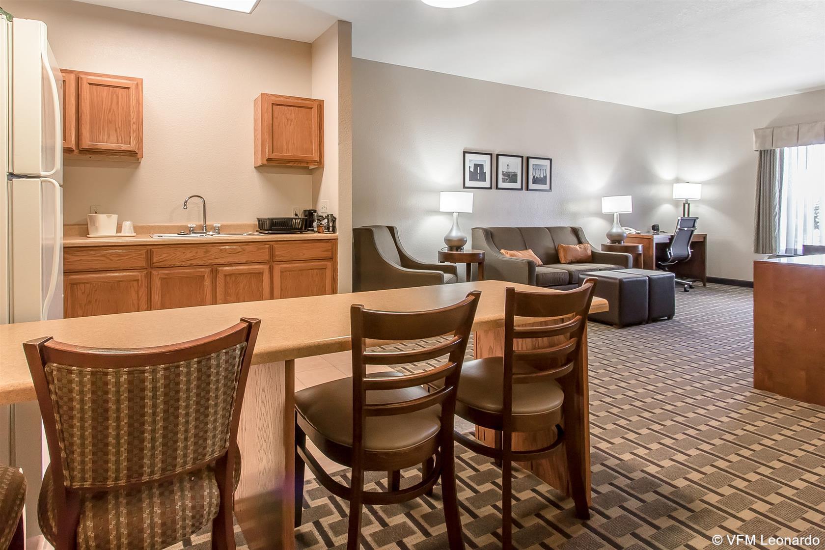 Comfort Suites Ролла Экстерьер фото
