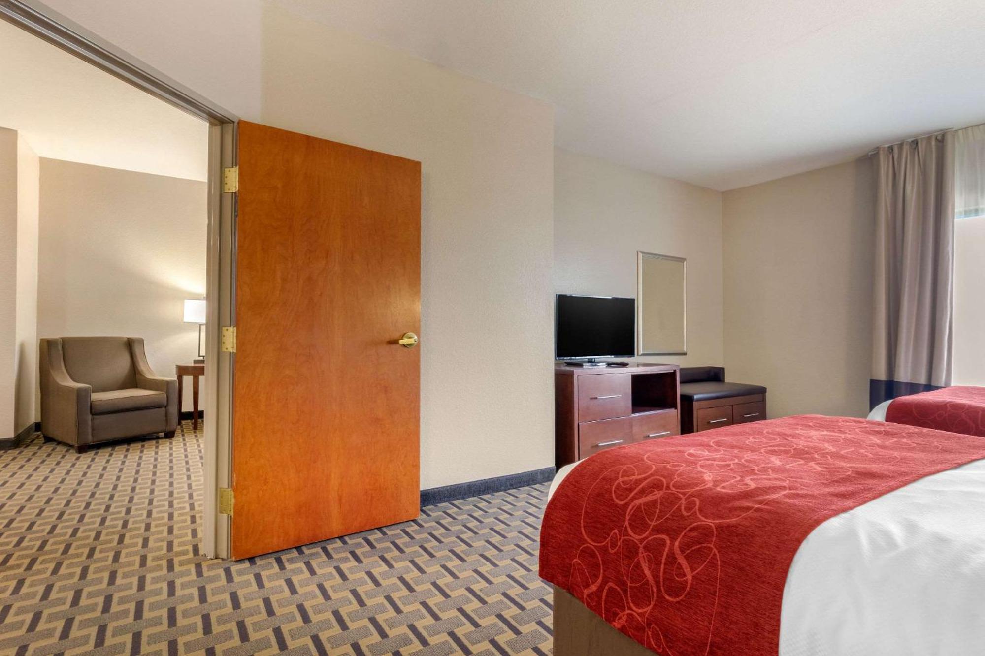Comfort Suites Ролла Экстерьер фото